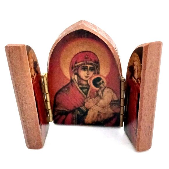 Vintage Triptych Wood Miniature Small Religious Folding Panels - Picture 3 of 9